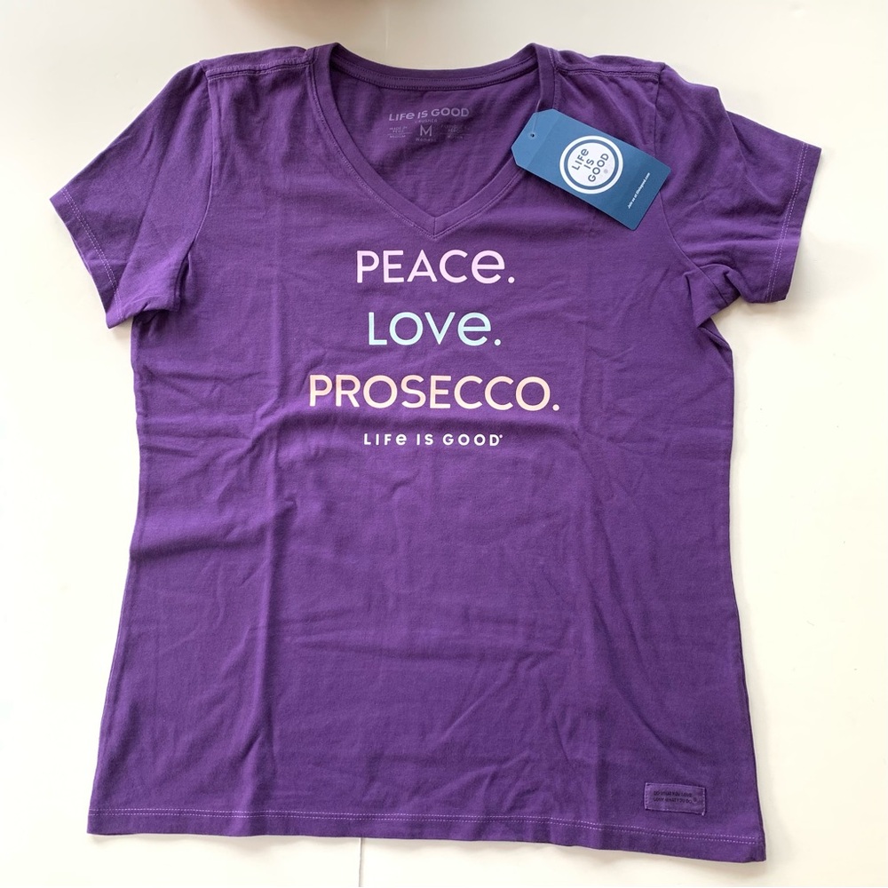 NWT Women’s v neck cotton tee.
